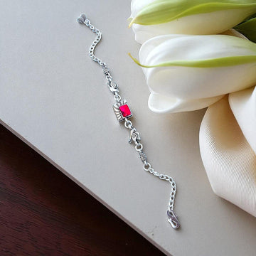 Silver Bracelet with Pink Stone Charm – Stylish Adjustable Jewelry for Women