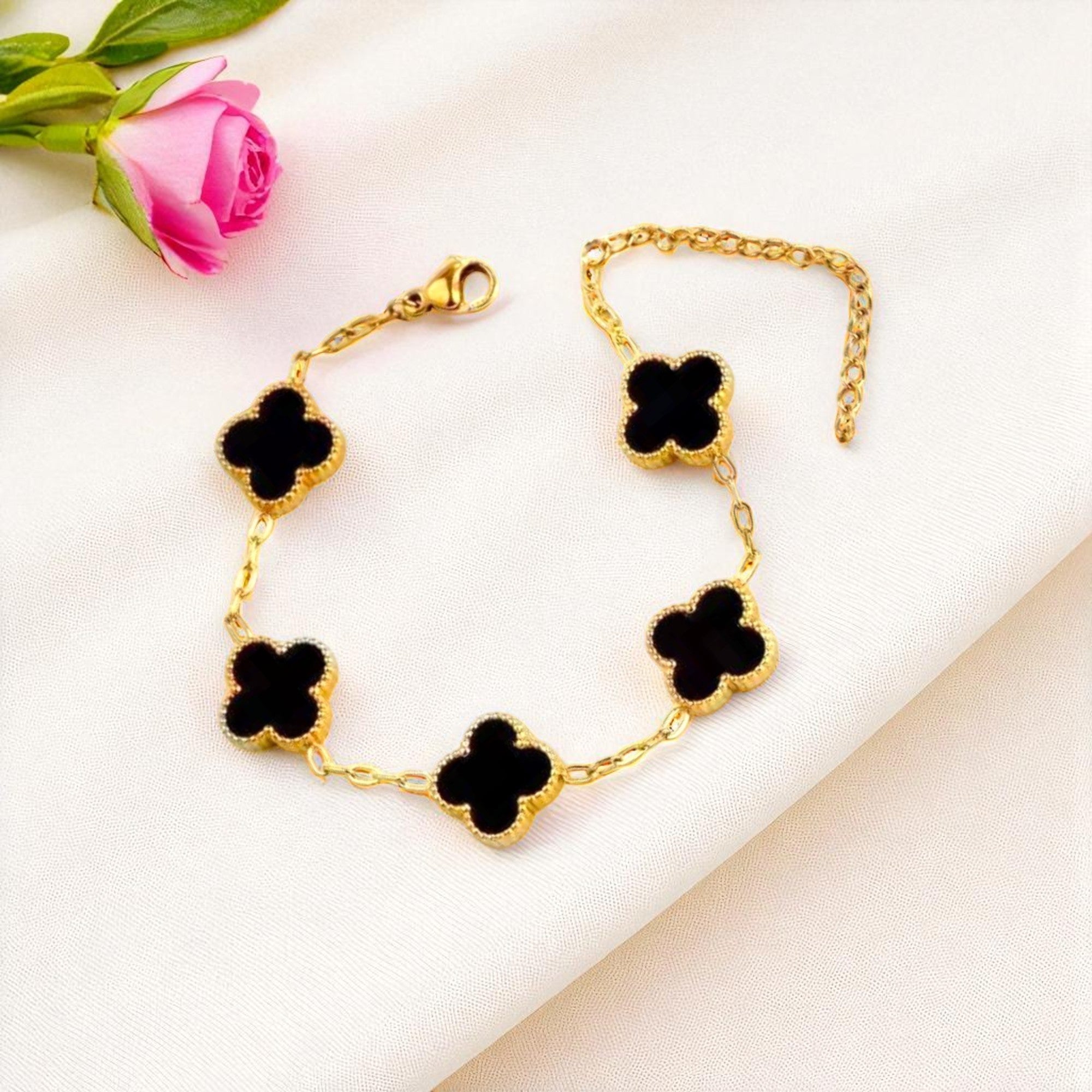 Luxe Black Clover Bracelet – Gold Plated Elegant Charm for Women