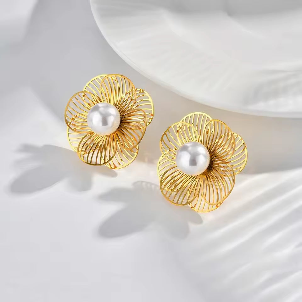 Gold Filigree Flower & Pearl Stud Earrings